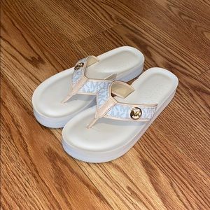 Michael Kors sandals used